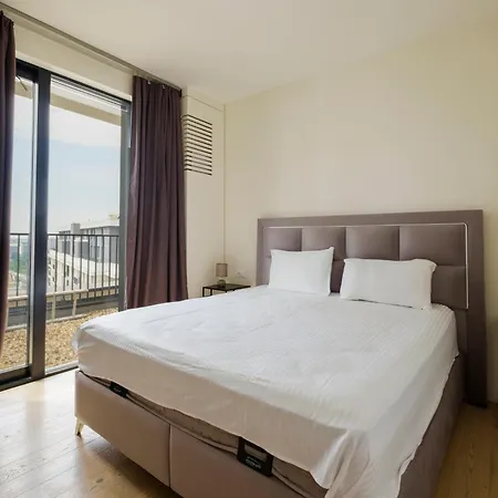 Waterfront - River Apartment Belgrade