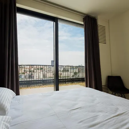 Apartment Waterfront - River